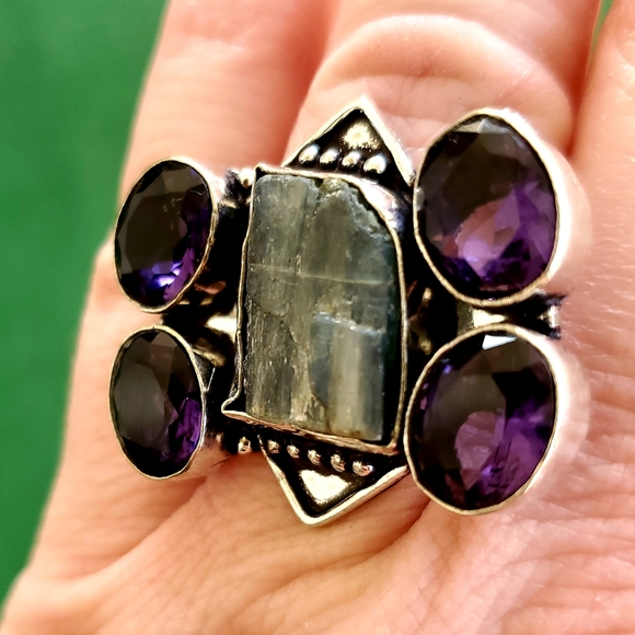 New Natural Kyanite & Amethyst 925 Silver Ring. - Picture 2 of 8